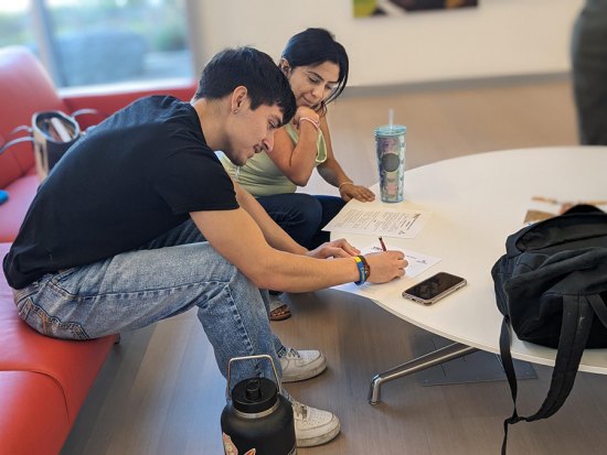 West Hills College welcomes students back to school and new semester West Hills College students preparing for a new school year.